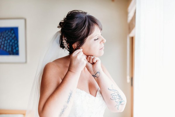 Bell Wedding 2022 - https://jessb86.wixsite.com/makeupartistjessicab/portfolio Bell Wedding 2022 - https://jessb86.wixsite.com/makeupartistjessicab/portfolio