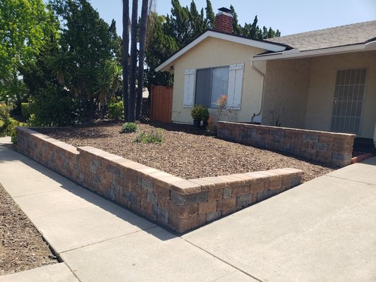 Small retaining wall project Spring 25 - Small retaining wall