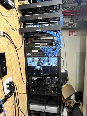 IT Rack Cable Management - Business IT Rack Cable Management IT Rack Cable Management - Business IT Rack Cable Management
