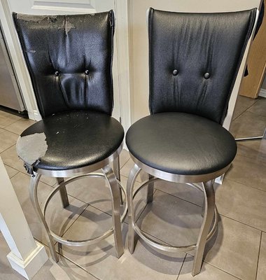 leather chairs - High-quality leather was used to have this project done. leather chairs - High-quality leather was used to have this project done.