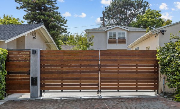 Gates, Decks, Pergolas - Custom Gates, Fences, Decks, Pergolas