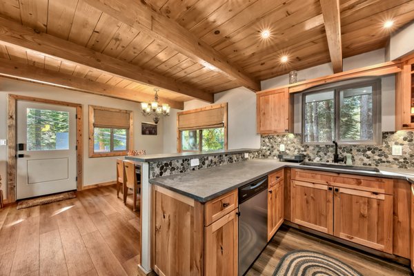 South Lake Cabin - This old Meyers cabin was remodeled from top to bottom. South Lake Cabin - This old Meyers cabin was remodeled from top to bottom.