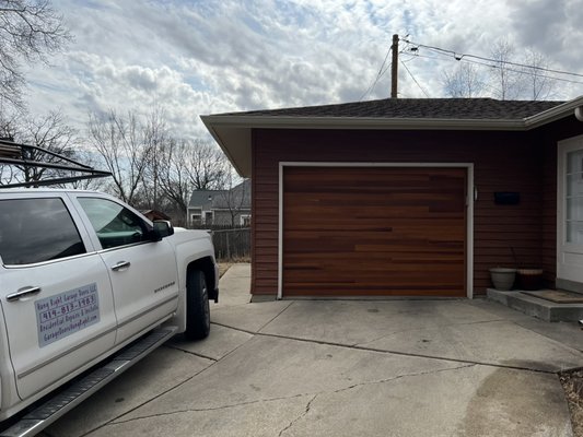 Unmatched Service. Unrivaled Craftsmanship. - Professional Garage Door Repair Services In Milwaukee, WI : We pride ourselves on merging expertise with innovation. Every detail is meticulously crafted, every space tells a story. Hung Right Garage Doors, LLC isn’t just about designs; it’s about building lasting relationships. Dive deeper, explore our portfolio, and be captivated. Our technicians are backed by the best training and equipment our industry has to offer.