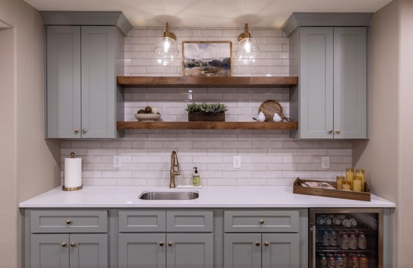 Wet Bars - The final touch to a finished basement - the wet bar. Did you know three out of every four basements we finish contains a wet or dry bar! Wet Bars - The final touch to a finished basement - the wet bar. Did you know three out of every four basements we finish contains a wet or dry bar!