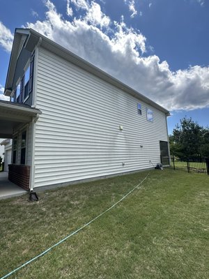 Ft. Mill SC Softwash Before and After Pics - Customer called and needed their house wash because of HOA letter. Henry  was really satisfied with the results
