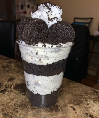 Cheesecake cups - Our most popular cheesecake cups that can be made for any occasion or event! They can be made in mini & large sizes. Cheesecake cups - Our most popular cheesecake cups that can be made for any occasion or event! They can be made in mini & large sizes.