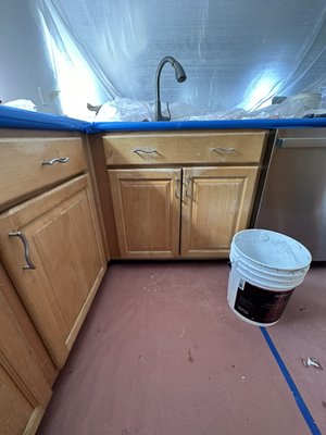 Kitchen Cabient Natural Refinish - Full set of kitchen Cabinets refinished in Lecuadia - Encinitas, with 3 coats of polycrylic . All old clear coats were sanded down and removed completely. After 3 coats of finish were applied using our Graco Finish HVLP Pro! All coats were sanded in between. Finish Results were stunning! Kitchen Cabient Natural Refinish - Full set of kitchen Cabinets refinished in Lecuadia - Encinitas, with 3 coats of polycrylic . All old clear coats were sanded down and removed completely. After 3 coats of finish were applied using our Graco Finish HVLP Pro! All coats were sanded in between. Finish Results were stunning!