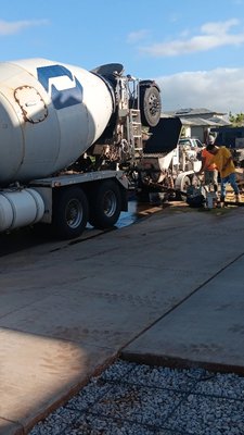 30 yard pour - This was a great size pour,homeowner wanted to remove grass and add concrete 30 yard pour - This was a great size pour,homeowner wanted to remove grass and add concrete