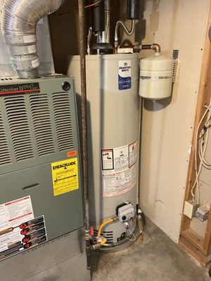 Water Heater Replacement - Replace the water heater in your house with a new water heater. Our professionals use only well respected professional brand (Bradford White) to insure you get many years of trouble free operation.