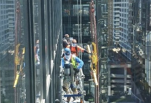 Commercial Services - We are a family-owned business working for the greater LA area. We specialize in custom glass and metal fabrication. With over 25 experience you can trust our work to be done right! From residential to commercial to storefronts, we got you covered! Commercial Services - We are a family-owned business working for the greater LA area. We specialize in custom glass and metal fabrication. With over 25 experience you can trust our work to be done right! From residential to commercial to storefronts, we got you covered!