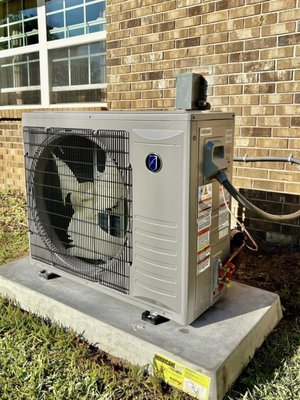 Heat Pump Side Discharge Install - Heat Pumps save you money and pay for themselves over time. We also offer financing through Alabama Power. No Money Down WAC ! 20 Years in Business same Location ! Call us for your Next Air Conditioning Purchase ! Heat Pump Side Discharge Install - Heat Pumps save you money and pay for themselves over time. We also offer financing through Alabama Power. No Money Down WAC ! 20 Years in Business same Location ! Call us for your Next Air Conditioning Purchase !