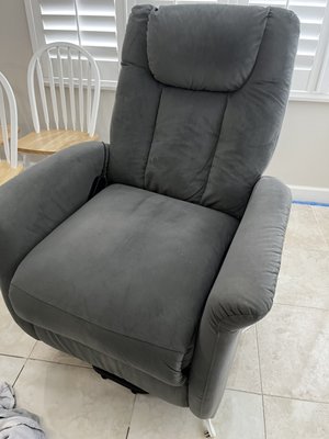 Recliner Chair Cleaning - Recliner chair made out of cloth, needed to be cleaned after client had their apartment remodeled! Recliner Chair Cleaning - Recliner chair made out of cloth, needed to be cleaned after client had their apartment remodeled!