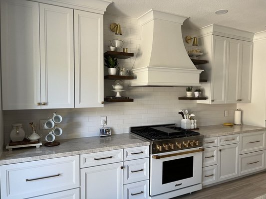 Kitchen Remodels - Over the years we have designed hundreds of kitchens. All the cabinetry, countertops and tile you see on the photos were chosen at Vitex Showroom. Please come to see our impressive variety of options and let's make the kitchen you've always wanted! Kitchen Remodels - Over the years we have designed hundreds of kitchens. All the cabinetry, countertops and tile you see on the photos were chosen at Vitex Showroom. Please come to see our impressive variety of options and let's make the kitchen you've always wanted!