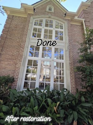 Lincoln Window Restoration - Before Lincoln window restoration. Severe rot.
After photo of large window completed. Lincoln Window Restoration - Before Lincoln window restoration. Severe rot.
After photo of large window completed.