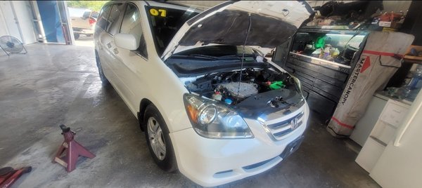 Honda Odyssey - 2007 Honda Odyssey
Valve Cover Gasket Honda Odyssey - 2007 Honda Odyssey
Valve Cover Gasket