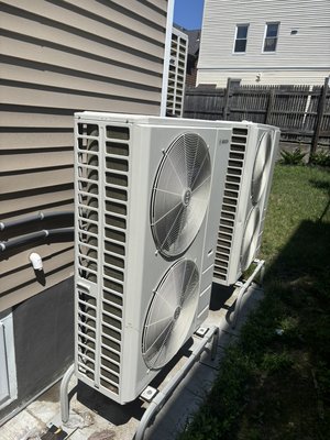 10 zones Mini splits - These were installed on a four family remodel duplex building in Providence RI 10 zones Mini splits - These were installed on a four family remodel duplex building in Providence RI