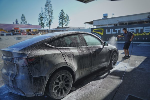 Shine Services - ⭐️ Shine, Shine, Shine ⭐️ Transform your car to the new star of the sky. Experience a detailed & meticulous vehicle cleaning. Everything from Paint Decontamination, Conditioning, Wash and Coating, You get just about everything you need to make your vehicle so bright you might blind those on the road ⭐️
