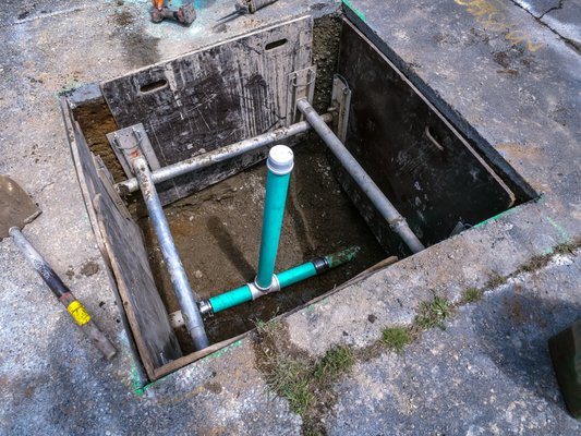 Out Of Service Sewer Line In Shoreline - We repaired an out-of-service mainline that had a break and a clog in this project. These issues caused the line to back up in the home and out of the cleanout. We located the break to repair the sewer line and replaced the section with Schedule40 well casing PVC pipe.
