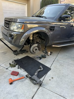 Land Rover LR4 brakes service - Completed a rear brake pad and rotor replacement on a Land Rover LR4 at the customer’s home. The vehicle had brake vibration and reduced stopping performance due to worn pads and heat-affected rotors.
Installed high-quality components and restored smooth, safe braking. Mobile brake service performed on-site with full transparency and attention to detail. Land Rover LR4 brakes service - Completed a rear brake pad and rotor replacement on a Land Rover LR4 at the customer’s home. The vehicle had brake vibration and reduced stopping performance due to worn pads and heat-affected rotors.
Installed high-quality components and restored smooth, safe braking. Mobile brake service performed on-site with full transparency and attention to detail.