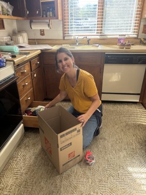 Senior Move Management Project - We had the pleasure of helping a couple move from their three bedroom home in Edina to a smaller and beautiful new home in Bloomington, MN. We helped sort, donate, sell items, pack, floor plan, unpack, and settle into their new home in their timeline.