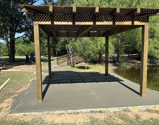 Outdoor Buildings - No matter how small or large the Job is , we provide great service. Outdoor Buildings - No matter how small or large the Job is , we provide great service.