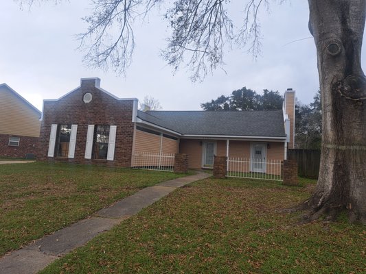 Shingle roof - Shingle roof Shingle roof - Shingle roof