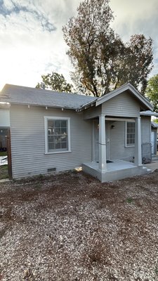 Stucco all over the house - We do this stucco in a 1200 sqft all around with 16/20 sand finish. Higher quality materials and fair price. Stucco all over the house - We do this stucco in a 1200 sqft all around with 16/20 sand finish. Higher quality materials and fair price.
