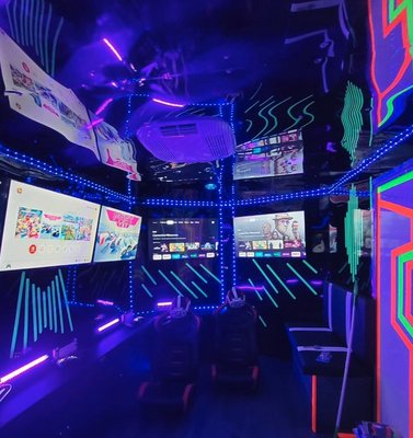 Game Truck - Mobile gaming is the perfect choice for birthday parties, creating long lasting memories. Our service provides an amazing combination of sound, visual and digital activities. We are in the business of creating beautiful memories. Game Truck - Mobile gaming is the perfect choice for birthday parties, creating long lasting memories. Our service provides an amazing combination of sound, visual and digital activities. We are in the business of creating beautiful memories.