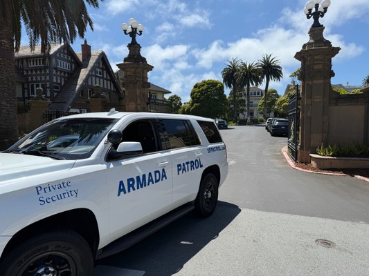 Security Guard and Mobile Patrol in San Francisco - The best
Security Services in San Francisco
to Protect Your Assets, People, and Property
We are a trusted security company, providing professional, reliable on-site security guard and mobile security patrol services throughout the San Francisco Bay Area. Our customer-focused solutions are tailored to meet your specific needs and those of your clientele.

Whether we are providing office building security, apartment and condo security, warehouse security, patrol security, or event security, you can count on us to provide reliable, friendly, and professional security services in San Francisco Bay Area that take your expectations to the next level.
When we say we are client-focused, we mean that in every sense of the word. 

As the top San Francisco security guard company, our goal is to provide you with the kind of service you would expect if you had to do it yourself. We take ownership of every process, ensuring that your premises are secure and any specific concerns are attended to with care and respect.