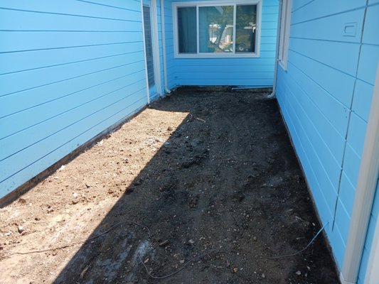 Paver Driveway and walkway - This project was done in Palo Alto, CA. The owner loves the work, and we got great compliments from the neighbors and the people who walk by. We can tell by looking at the owners face that she was happy and very pleased with the work that we did. Paver Driveway and walkway - This project was done in Palo Alto, CA. The owner loves the work, and we got great compliments from the neighbors and the people who walk by. We can tell by looking at the owners face that she was happy and very pleased with the work that we did.