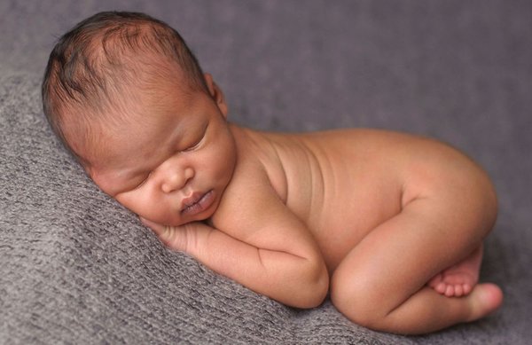 Breastfeeding & Lactation Services - Congratulations on your new arrival. Parenthood can be daunting and full of big decisions. The first of many choices will be how you are going to feed your baby. We hope you will consider breastfeeding for it has many incredible benefits. Human breast milk is referred to as liquid gold and provides everything your infant will need nutritionally as well as protective immunological factors to help defend the immature immune system. Your milk is unique from all other milk, it is customized specifically by your body for your newborn.
At Myofunctional Partners we go beyond the benefits of human milk and look at how breast/chestfeeding provides the necessary oral motor stimulation to help facilitate proper growth and oral development. From birth through toddlerhood, our goal is to support proper oral function leading to healthier breathing, better sleep and ultimately children who are happier and able to focus better.
We know that not everyone is able or chooses to breastfeed. Whether you opt to bottle or breastfeed your baby, we provide non-judgemental and inclusive support. Breastfeeding & Lactation Services - Congratulations on your new arrival. Parenthood can be daunting and full of big decisions. The first of many choices will be how you are going to feed your baby. We hope you will consider breastfeeding for it has many incredible benefits. Human breast milk is referred to as liquid gold and provides everything your infant will need nutritionally as well as protective immunological factors to help defend the immature immune system. Your milk is unique from all other milk, it is customized specifically by your body for your newborn.
At Myofunctional Partners we go beyond the benefits of human milk and look at how breast/chestfeeding provides the necessary oral motor stimulation to help facilitate proper growth and oral development. From birth through toddlerhood, our goal is to support proper oral function leading to healthier breathing, better sleep and ultimately children who are happier and able to focus better.
We know that not everyone is able or chooses to breastfeed. Whether you opt to bottle or breastfeed your baby, we provide non-judgemental and inclusive support.