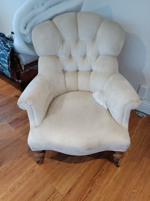 REUPHOLSTER - we do anything kind of upholstery jobs REUPHOLSTER - we do anything kind of upholstery jobs