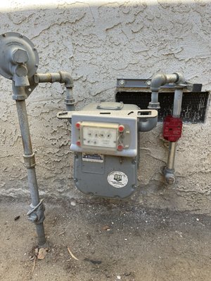 Earthquake valve installation - Earthquake emergency valve installation Earthquake valve installation - Earthquake emergency valve installation