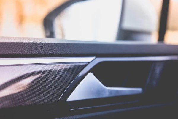 Auto Lockouts - Nobody wants to wait on the road all day for assistance. You have places to go and things to do. That's why, when you call us for car unlock service, we'll: arrive quickly, work efficiently, treat your car like our own, we offer super-fast car lockout services around Austin, TX. Call us now for prompt and professional assistance. Auto Lockouts - Nobody wants to wait on the road all day for assistance. You have places to go and things to do. That's why, when you call us for car unlock service, we'll: arrive quickly, work efficiently, treat your car like our own, we offer super-fast car lockout services around Austin, TX. Call us now for prompt and professional assistance.