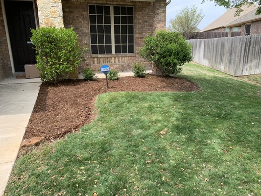 Spring clean up - Good evening family and friends. Here are some more pictures of two spring clean ups we finished today. We started by taking out the old dead plants and replanting with new ones and then redefining the edge of the flower beds from the grass. Then we topped everything off with fresh new mulch. If this is something you need please give me a call or message we can do this and a lot more.
9728383936 Spring clean up - Good evening family and friends. Here are some more pictures of two spring clean ups we finished today. We started by taking out the old dead plants and replanting with new ones and then redefining the edge of the flower beds from the grass. Then we topped everything off with fresh new mulch. If this is something you need please give me a call or message we can do this and a lot more.
9728383936