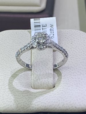 Jewelry store fine jewelry gold silver diamond all genuine, cash for gold, jewelry repair, watch batteries - Visit us for your special orders for any type of jewelry gold diamond silver cut the middle man and get it from first hand manufacturer and designer