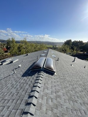 GAF shingles reflective series install in Del Mar, CA - This is a add on to a house in Del Mar, reroofing the full house with GAF reflective series shingles. GAF shingles reflective series install in Del Mar, CA - This is a add on to a house in Del Mar, reroofing the full house with GAF reflective series shingles.