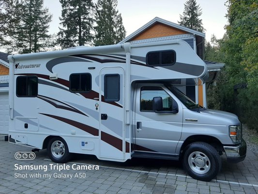 19ft Adventurer Motorhome - Ever wonder traveling in style? Try out our 19ft Adventurer motorhome. It is equipped with a fridge, stove, kitchen, bathroom, microwave, and everything you need to make your road trip a memorable lifetime experience. Come check out our RV rental at www.riverfrontbnb.com 19ft Adventurer Motorhome - Ever wonder traveling in style? Try out our 19ft Adventurer motorhome. It is equipped with a fridge, stove, kitchen, bathroom, microwave, and everything you need to make your road trip a memorable lifetime experience. Come check out our RV rental at www.riverfrontbnb.com
