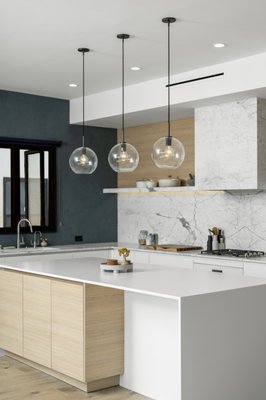 Kitchens - We can help you realize your home design ideas, no matter the style! Kitchens - We can help you realize your home design ideas, no matter the style!