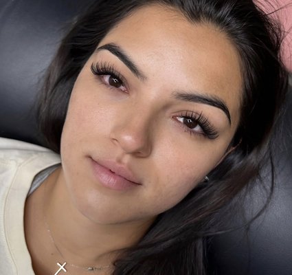 Classic Lashes $110 a set $60 for fills - Beautiful Classics with a diameter of .15 or .18 placed one extension per natural lash. Our Lashes are made from te highest quality PBT (not real mink, animal cruelty free) 🩷