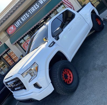 LTW GMC Build - 2021 GMC Sierra 1500 3.0 Diesel "Shop Truck" that has a MAZZULLA Long Travel Kit with a Fox 2.5 Coil Over Resi w/ DSC adjusters, Rear suspension is done with a Deaver Leaf Pack and matching FOX 2.5 Resi w/ DSC, Advanced Fiberglass front & rear, Method MR315 17" Custom Powder Coated wrapped with a BFG 37 KO2, Running BAJA DESIGNS XL80's on the A-Pillar. Truck has much more Quality Products that will be added in the near future. LTW GMC Build - 2021 GMC Sierra 1500 3.0 Diesel "Shop Truck" that has a MAZZULLA Long Travel Kit with a Fox 2.5 Coil Over Resi w/ DSC adjusters, Rear suspension is done with a Deaver Leaf Pack and matching FOX 2.5 Resi w/ DSC, Advanced Fiberglass front & rear, Method MR315 17" Custom Powder Coated wrapped with a BFG 37 KO2, Running BAJA DESIGNS XL80's on the A-Pillar. Truck has much more Quality Products that will be added in the near future.
