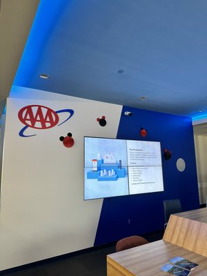 AAA insurance company in Folsom - Today we finished another project.
AAA insurance company in Folsom.
The cost of the project is $1800.
8 video cameras and recorder.
http://staysafe365.us