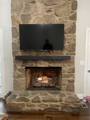 Gas Log Installs - We install, service, and repair all manner of gas logs! Gas Log Installs - We install, service, and repair all manner of gas logs!