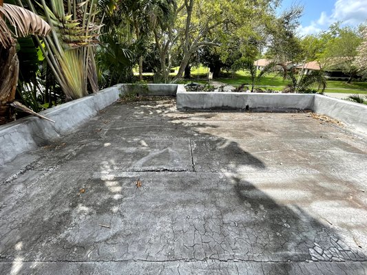 100% Silicone waterproof coating - The homeowner was concerned at the cost of re roofing, she had leaks and her roof was in bad shape, we offered silicone which extends the life of a roof by 6-10 years, it also cools the home and provides 100% waterproof quality even against ponding water and does not deteriorate under the Florida sun at more then half the cost of re roofing 100% Silicone waterproof coating - The homeowner was concerned at the cost of re roofing, she had leaks and her roof was in bad shape, we offered silicone which extends the life of a roof by 6-10 years, it also cools the home and provides 100% waterproof quality even against ponding water and does not deteriorate under the Florida sun at more then half the cost of re roofing
