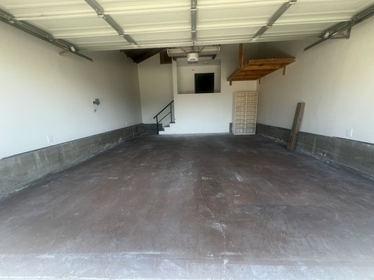 Installation Process. - Hi, we are Top 5 Epoxy, license No. 1152638, based in Tustin CA, we used a shot-blasting machine to clean de concrete, we repair any holes and cracks in the floor and apply a moisture barrier, base coat with chips and finish with a Polyaspartic coating, the Job takes 7 hours, and the floor will be dry in two days, we offer a selection of over chips colors. Installation Process. - Hi, we are Top 5 Epoxy, license No. 1152638, based in Tustin CA, we used a shot-blasting machine to clean de concrete, we repair any holes and cracks in the floor and apply a moisture barrier, base coat with chips and finish with a Polyaspartic coating, the Job takes 7 hours, and the floor will be dry in two days, we offer a selection of over chips colors.