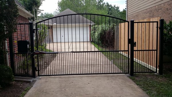 Driveway gate with operator. - Another driveway project done for residential customer.