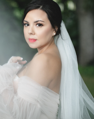 Bridal Makeup Looks - For the modern bride who wants an elevated, stress-free glam experience with Perfectly Made. Bridal Makeup Looks - For the modern bride who wants an elevated, stress-free glam experience with Perfectly Made.