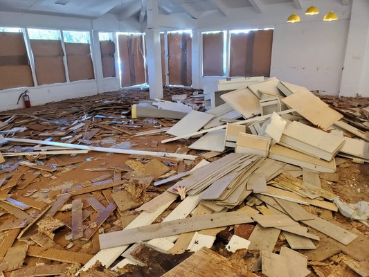 alot of floor being demolish and haul away - flooring demolition and hauling alot of floor being demolish and haul away - flooring demolition and hauling