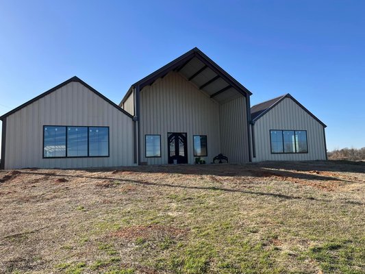 New construction on a custom
Metal home - New construction custom metal home located in Chickasha. Customers have reported that their energy bills to heat and cool this large living area are low. New construction on a custom
Metal home - New construction custom metal home located in Chickasha. Customers have reported that their energy bills to heat and cool this large living area are low.
