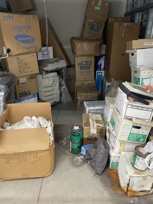 Storage unit clean out! - Need to clear out your storage unit quickly and hassle-free? Our professional storage unit clean out services are designed to help you reclaim your space without lifting a finger. Whether you're downsizing, relocating, or simply decluttering, our experienced team will sort, remove, and dispose of all unwanted items efficiently and responsibly Storage unit clean out! - Need to clear out your storage unit quickly and hassle-free? Our professional storage unit clean out services are designed to help you reclaim your space without lifting a finger. Whether you're downsizing, relocating, or simply decluttering, our experienced team will sort, remove, and dispose of all unwanted items efficiently and responsibly